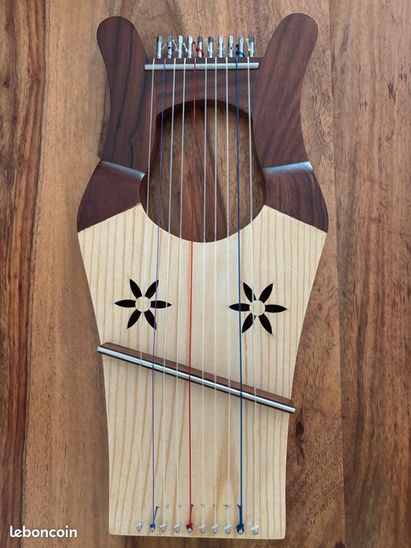 Harpe-lyre - modele mini kinnor - 10 cordes (image 1)