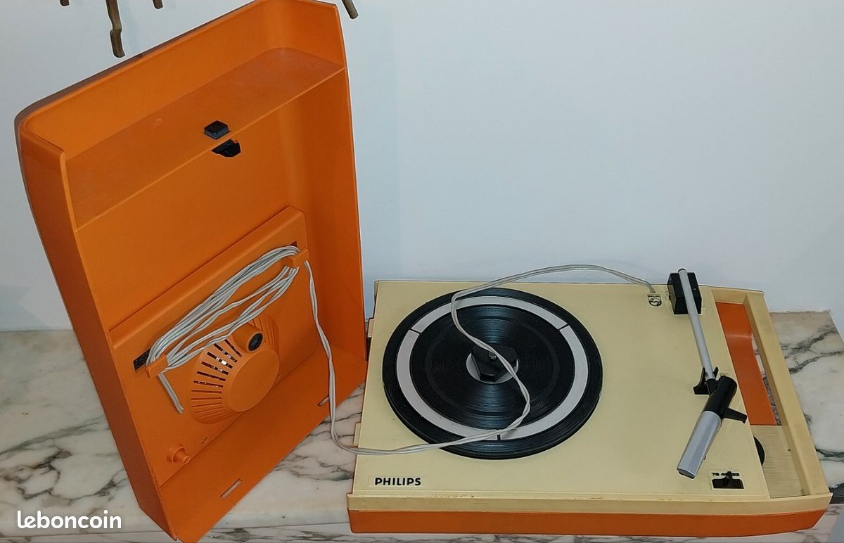 Poste de radio tourne-disque bakélite 1930