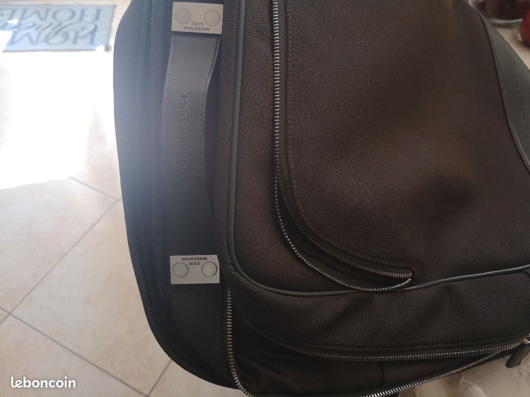Sac a dos mandarina duck (image 1)