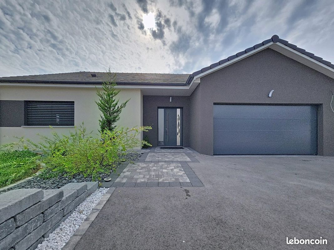 Maison 6 pièces 159 m² · à Arbouans · 159 m² · 420 000 €