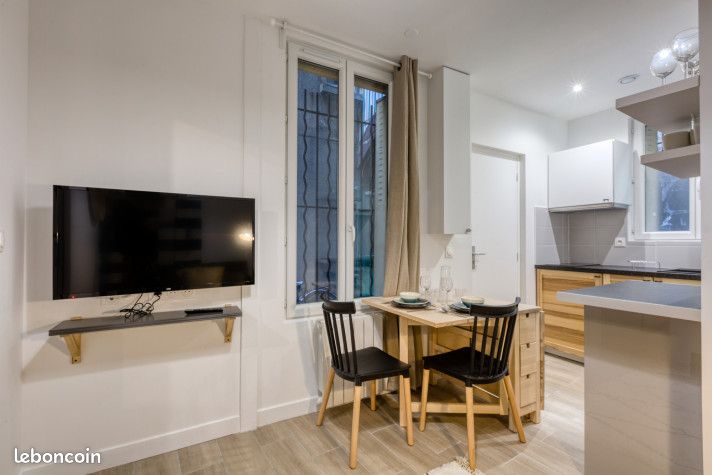 Appartement 2 pièces 17 m² · à Paris · 17 m² · 875 €/mois