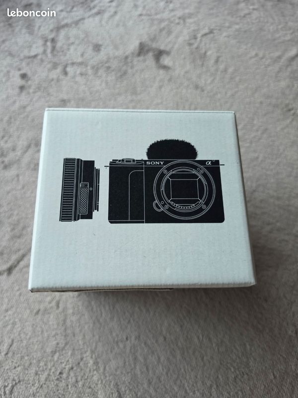 Kit Sony ZV-E10 II + Objectif 16-50mm OSS II – Kit comme neuf (image 13)