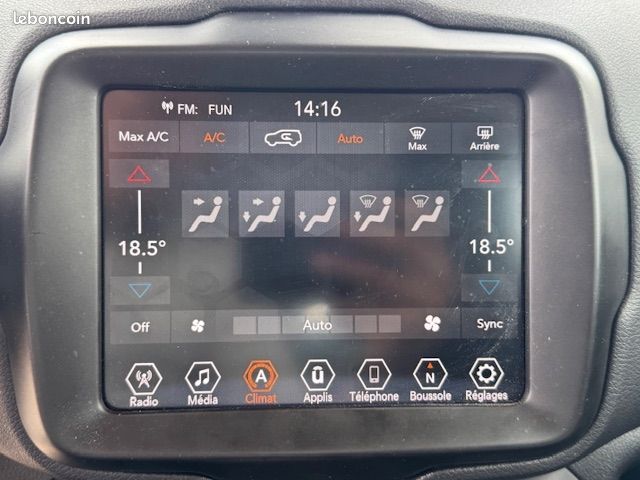 Jeep RENEGADE 1.5 TURBO T4 130CH MHEV LIMITED BVR7 (image 18)