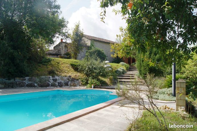 Maison 19 pièces 424 m²