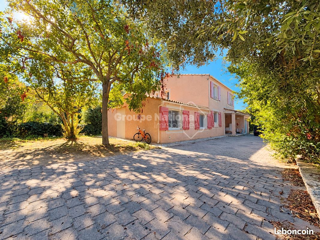 Maison 6 pièces 160 m² · au Rove · 160 m² · 639 000 €