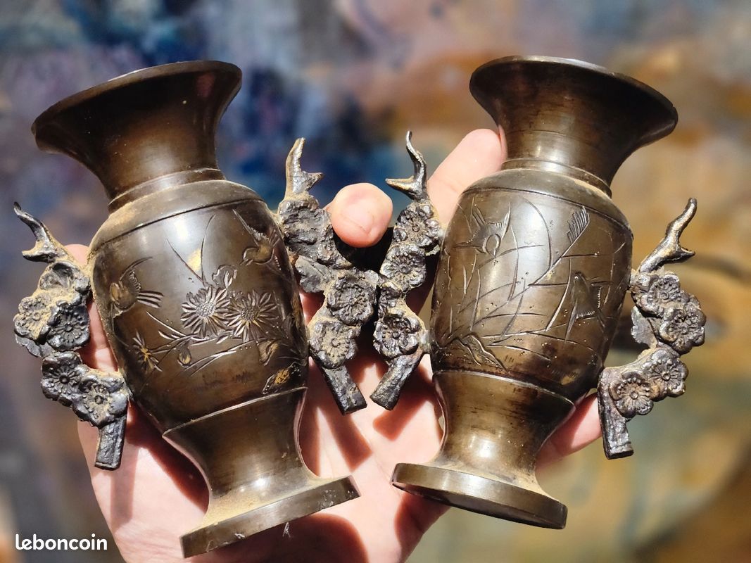 Jolie paire vases bronze XIXe asiatiques (image 1)
