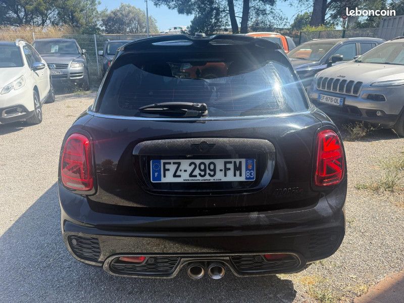 Mini MINI 5 PORTES COOPER S 178CH JOHN COOPER WORKS BVA7 (image 4)
