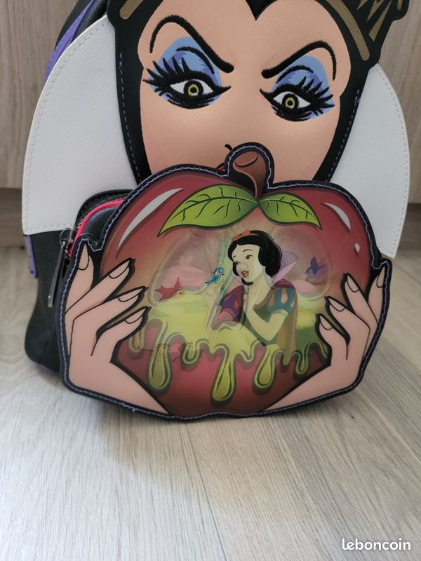 Sac à Dos Loungefly Blanche-Neige - Méchante Reine / Trône - Cuir Rouge
