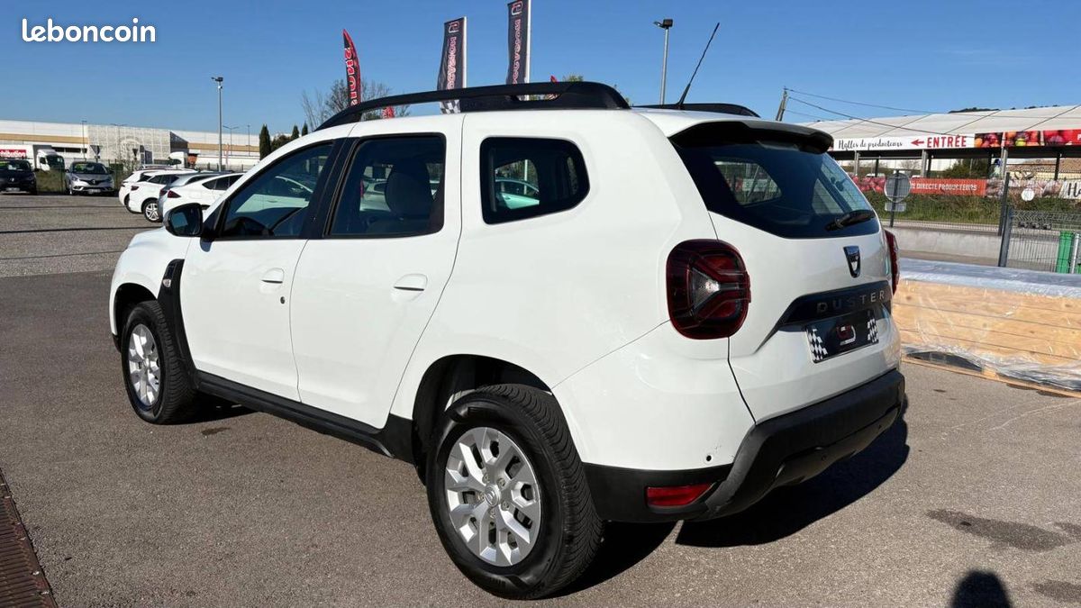 Dacia Duster Blue dCi 115 4x4 Confort (image 8)