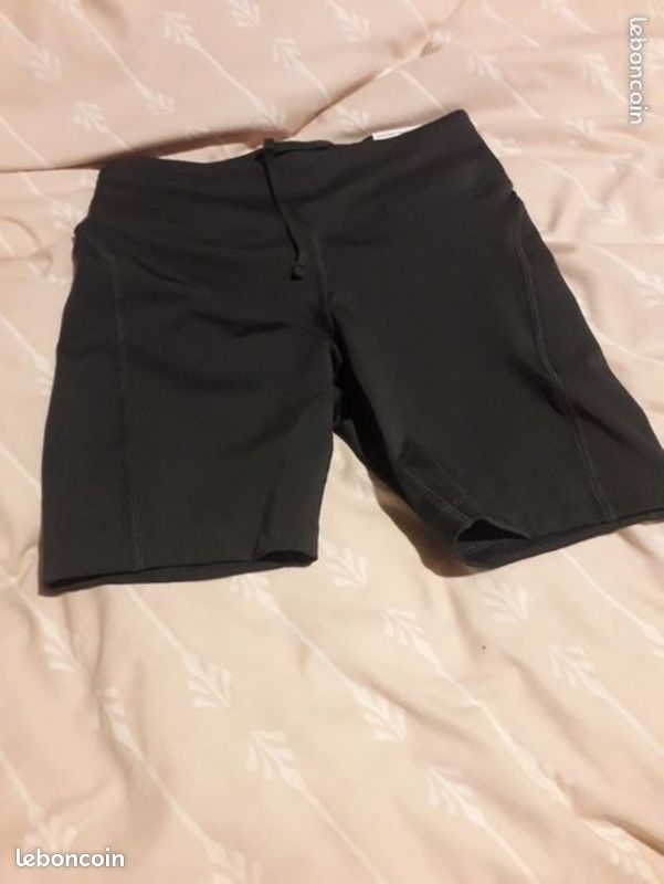 Cuissard Nike femme S taille moyenne (image 1)
