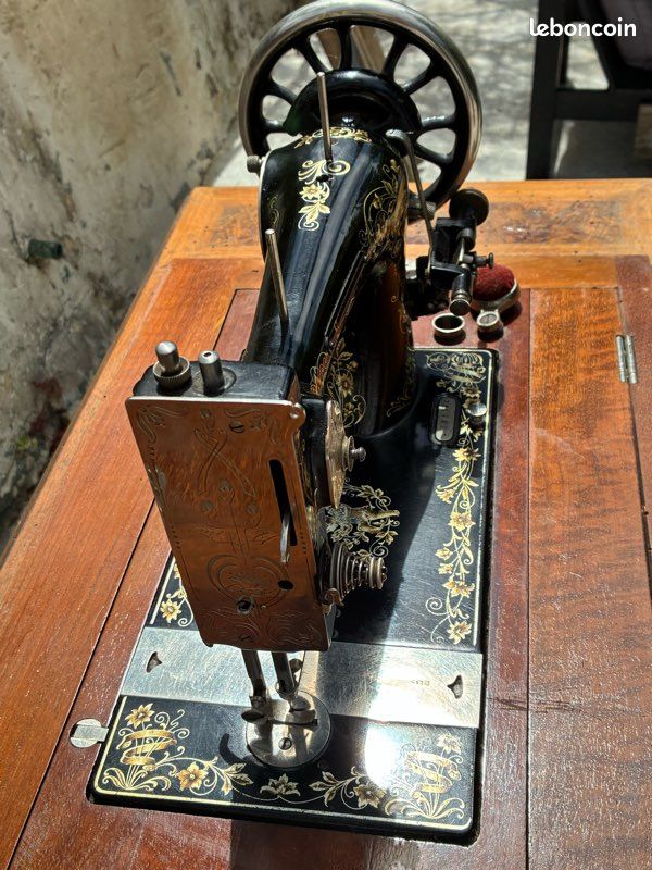 Machine à coudre ancienne SIMPLEX (image 4)