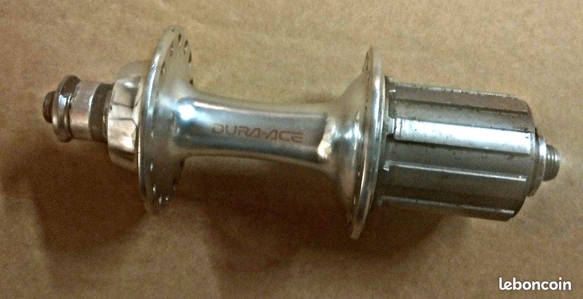 Moyeu Arrière Shimano Dura-Ace FH-7700 – NOS – 20 Trous – QR – Route/cyclocross