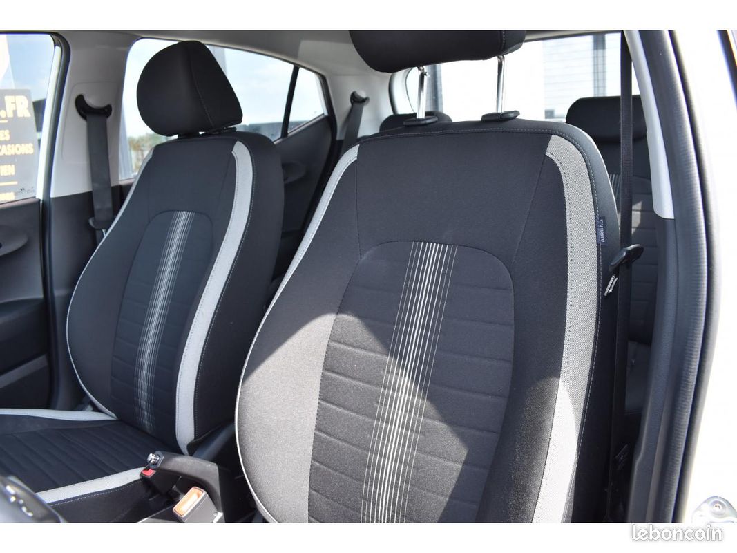 HYUNDAI I10 1.0 BVM Intuitive (image 15)