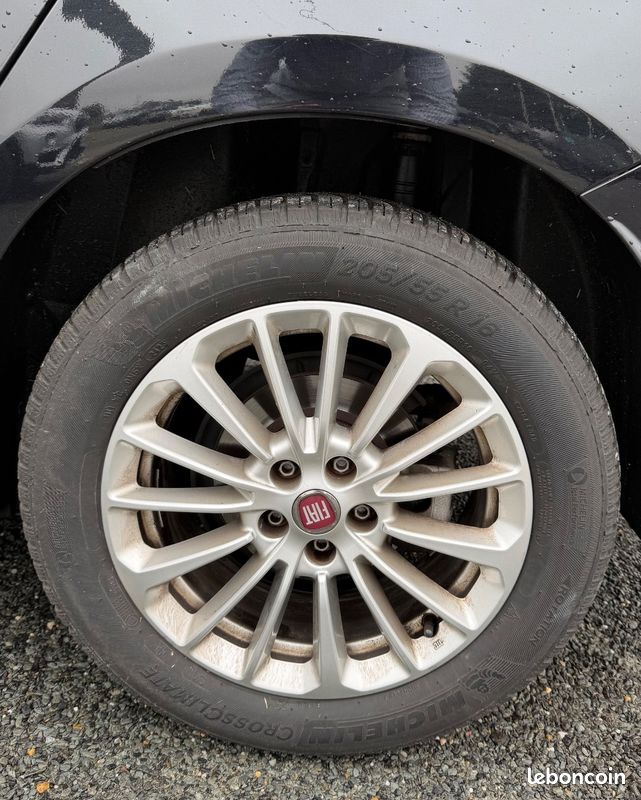 Fiat Tipo Berline Phase 2 Sedan 1.6 MJTD 16V 130 cv (image 28)