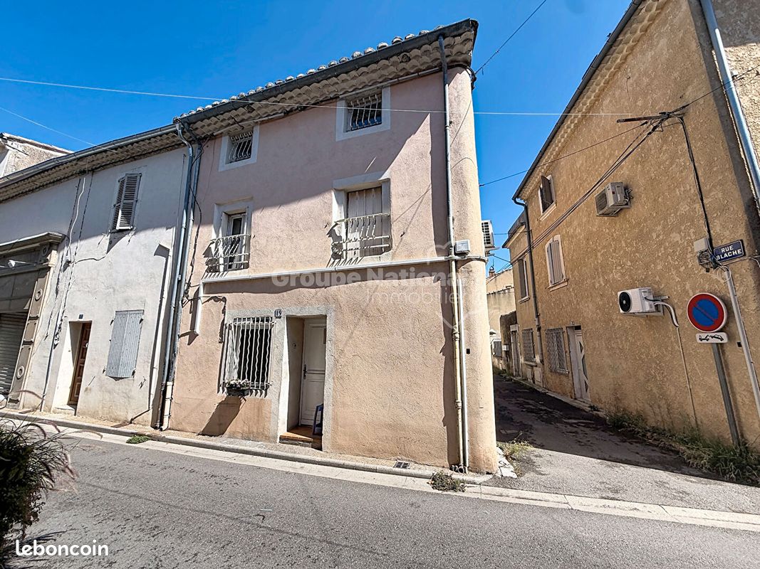 Appartement 4 pièces 93 m² · à Cabannes · 93 m² · 150 000 €