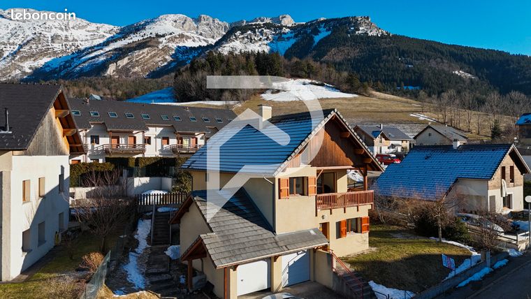 Duplex 4 pièces 126 m²