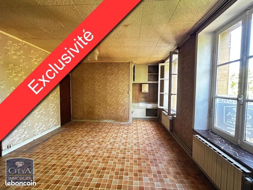 Appartement 3 pièces 77 m² · à Charleville-Mézières · 77 m² · 56 000 €