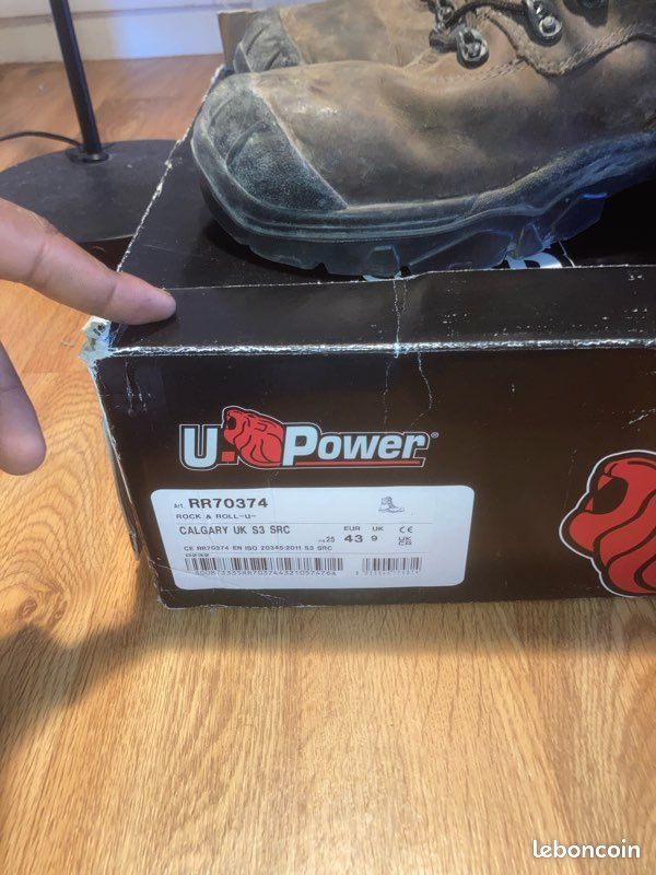 Chaussures De Sécurité Hautes U-Power Greenland S3 SRC - Taille UK - Neufes - Marron