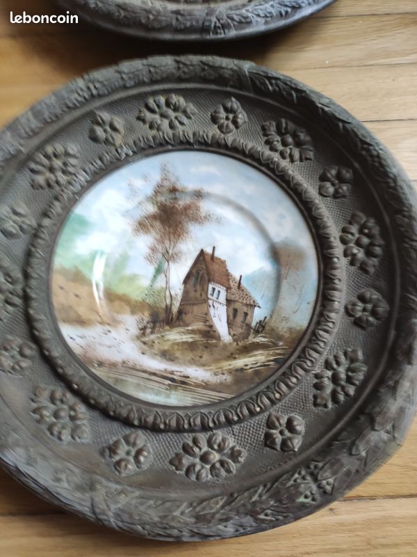 Lot de 2 assiettes / cadres tableaux ronds vintage dans leur cadre rond en métal (image 3)