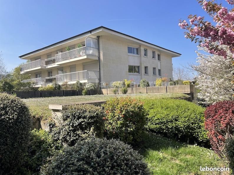 Appartement 2 pièces 61 m² · à Yerres · 61 m² · 209 000 €