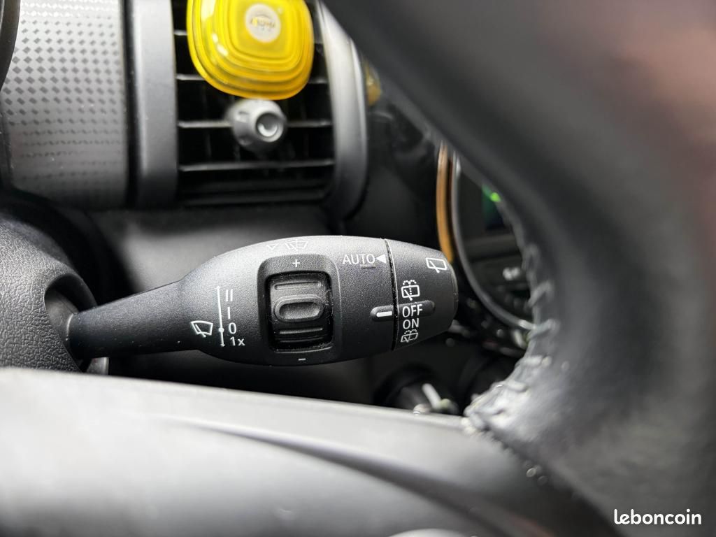 MINI MINI 1.5i 136CH BVA 5P F55 LCI Cooper Business Design PHASE 2 / Caméra / CarPlay (image 23)