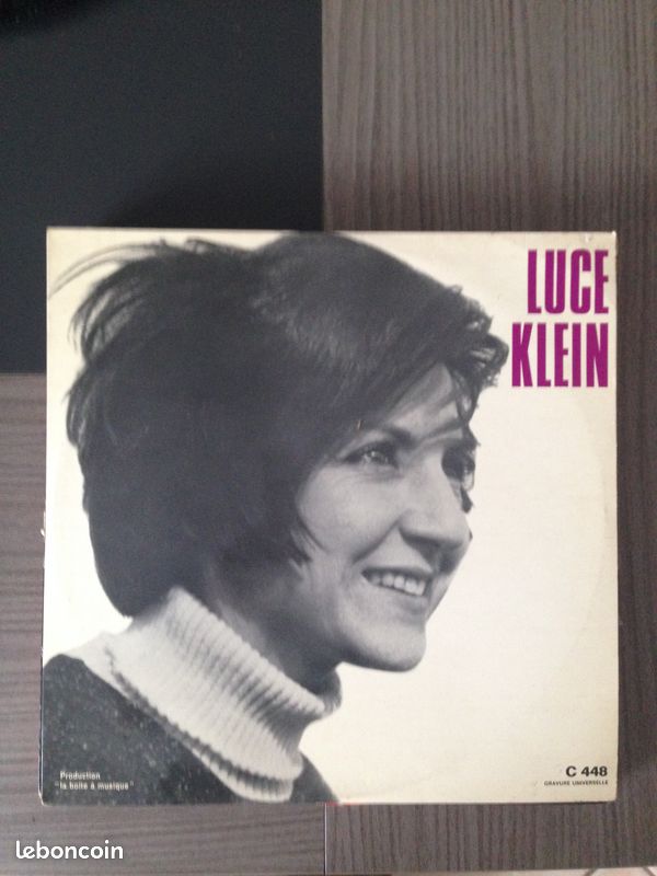 Vynil luce klein (image 1)