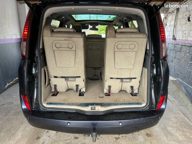 Renault ESPACE IV 2.0 DCI 175CH FAP INITIALE BVA (image 6)