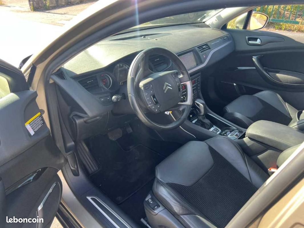Citroën C5 2.7 HDI (image 4)
