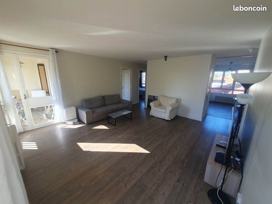 Appartement 3 pièces 71 m² · à Vénissieux · 71,4 m² · 1 160 €/mois