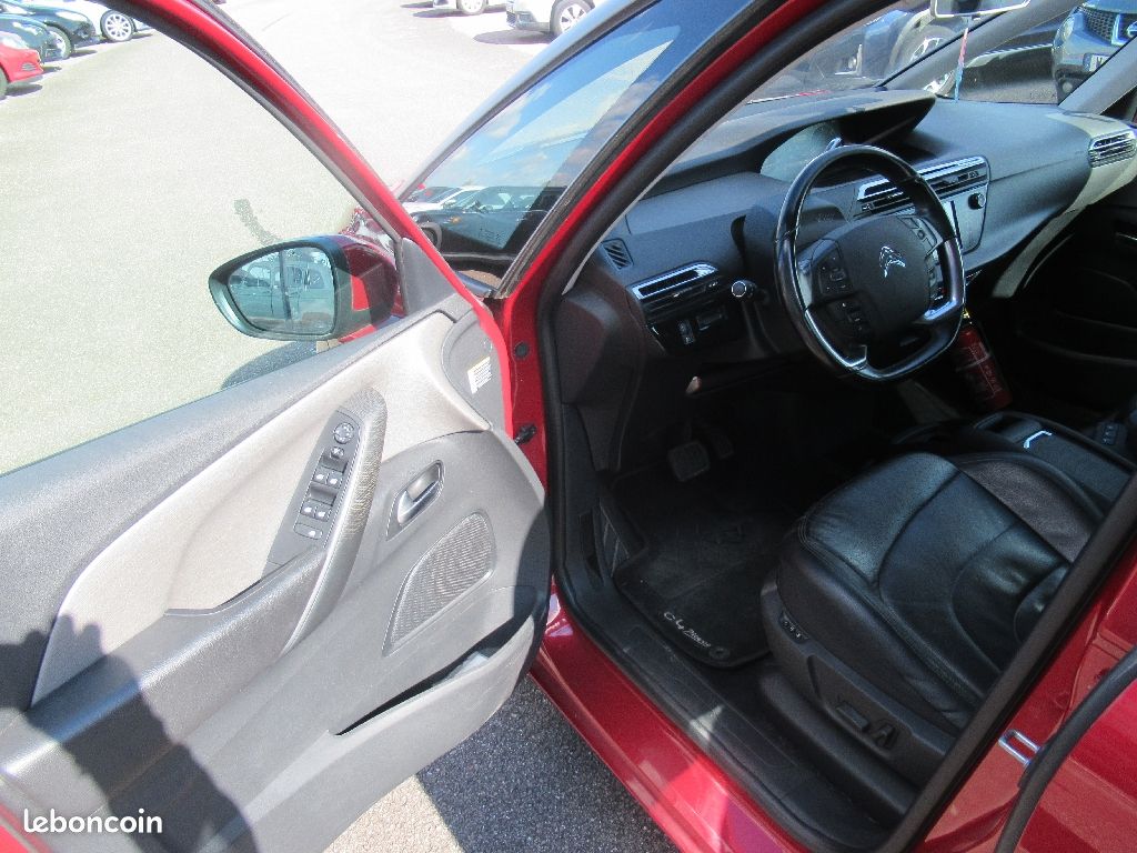 Citroën C4 Picasso 1.6HDi 120 Intensive BVA (image 5)