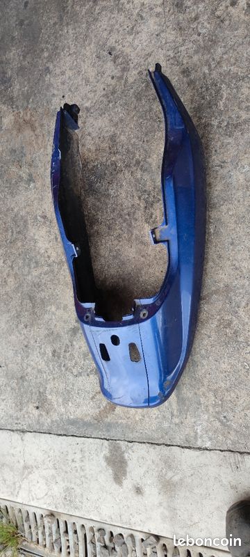 Coque arrière Kawasaki er5 (image 2)