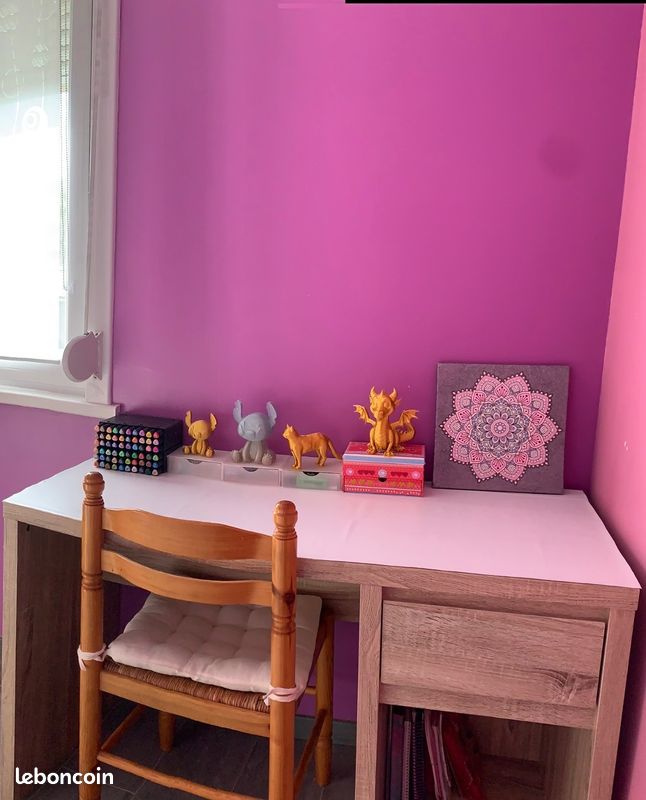 Bureau (image 1)