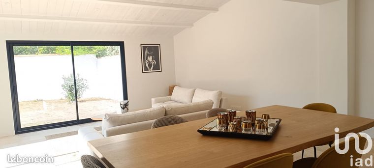 Propriété 5 pièces 148 m²