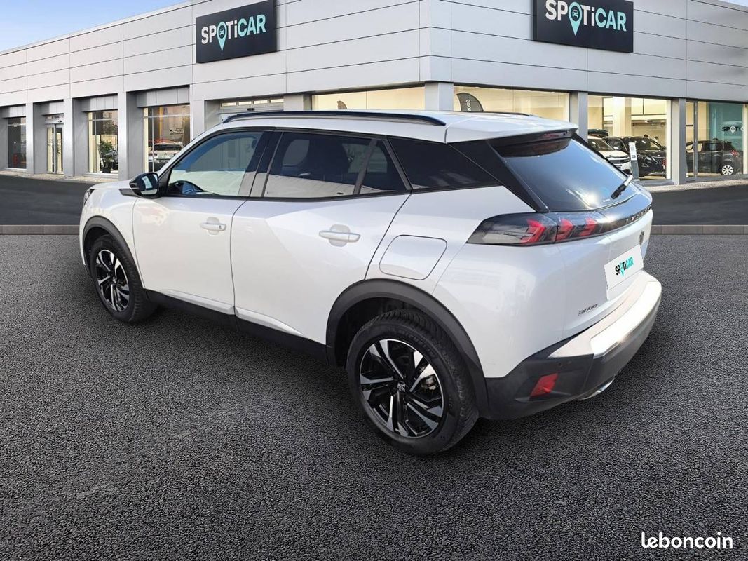 PEUGEOT 2008 PureTech 130 S&S EAT8 Allure (image 7)