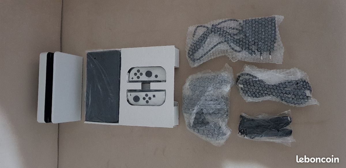 Nintendo switch OLED neuf (image 8)