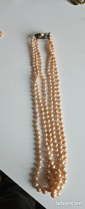 Collier Ancien à 3 Rangs De Perles - Blanc, à Restaurer Ou Pour Pièces, Occasion