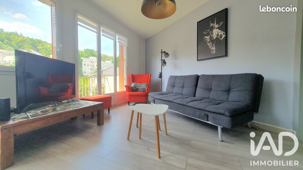 Appartement 3 pièces 77 m² · à Royat · 77 m² · 169 000 €
