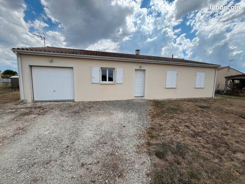 Maison 4 pièces 87 m² · à Courbillac · 87 m² · 850 €/mois