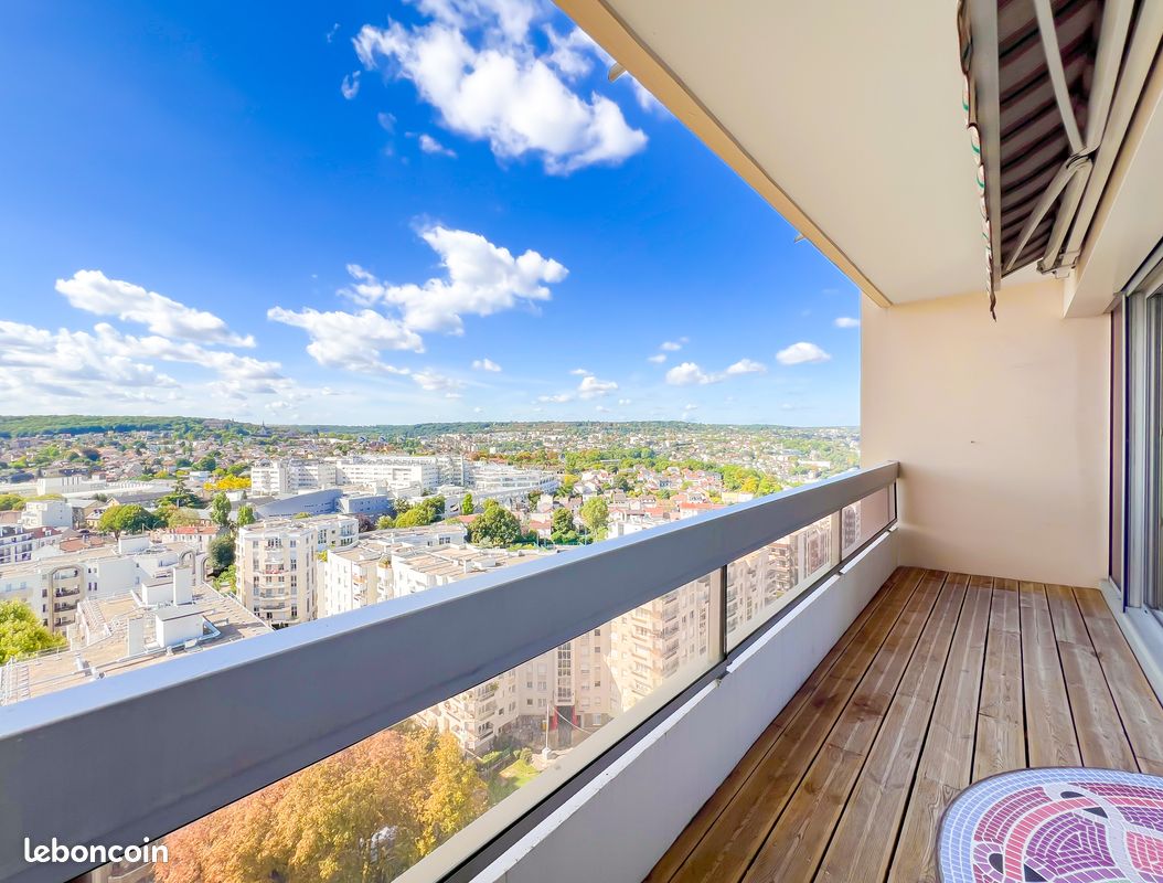 Issy-les-Moulineaux : Appart. Familial 5P 104 m² balcons 2 PK (image 2)
