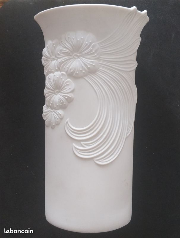 Très beau Vase Porcelaine / Faience (image 1)