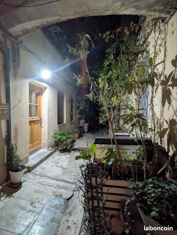 Appartement 2 pièces 43 m² · à Nîmes · 43 m² · 850 €/mois