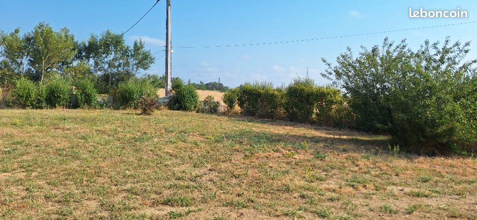 Terrain 505 m² · à Brax · 140 000 €
