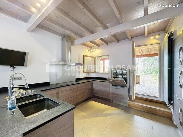 Maison 8 pièces 295 m²