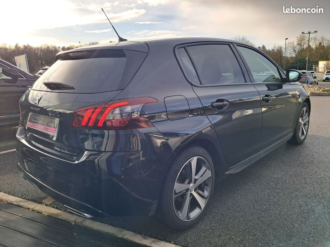 Peugeot 308 1.2 110CH E6.3 S&S STYLE (image 2)