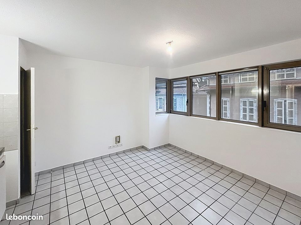 Appartement 1 pièce 21 m² · à Pau · 21 m² · 390 €/mois