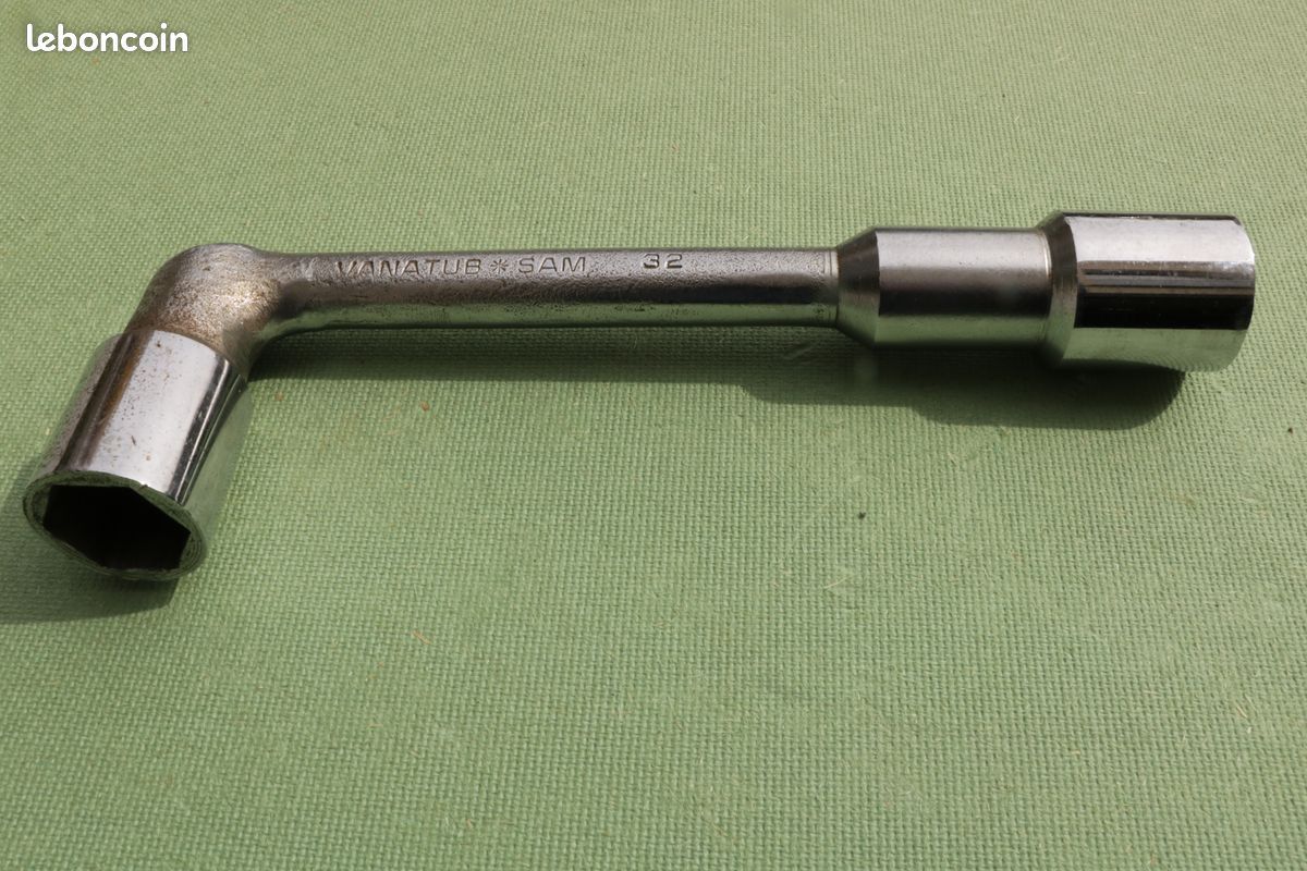 CLE A PIPE 6-6 PANS DEBOUCHEES SAM de 32 mm (image 3)