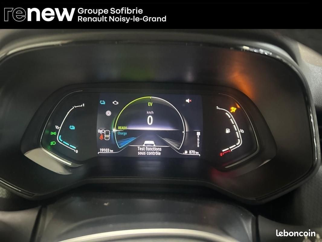 Renault Clio V E-Tech full hybrid 145 Evolution (image 16)