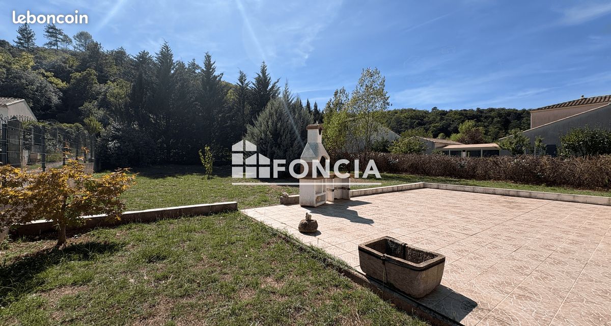Maison 4 pièces 95 m² · aux Aires · 95 m² · 990 €/mois