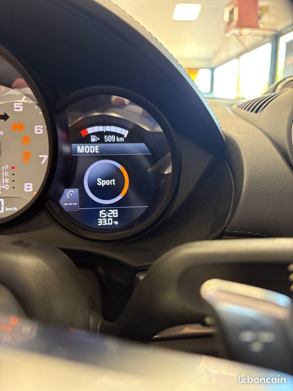 PORSCHE 718 BOXSTER 2.0 300 PDK BVA Origine France / Option PORSCHE EXCLUSIVE (image 22)