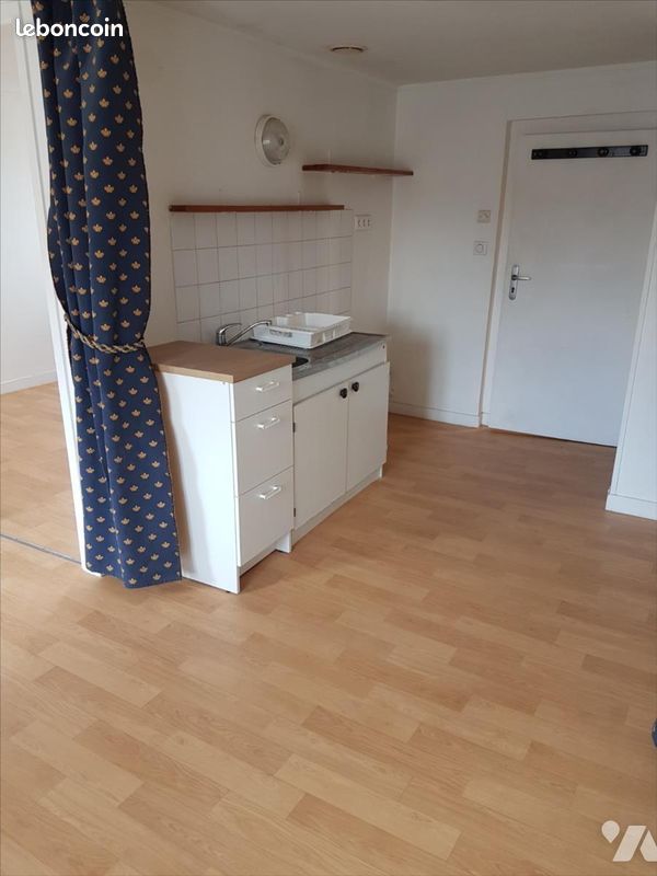 Appartement 2 pièces 27 m² · à Vitré · 27 m² · 350 €/mois